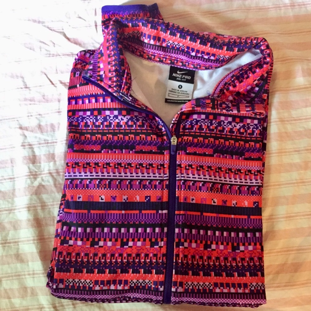 Patterned Nike Dry Fit Long Sleeve Quarter Zip